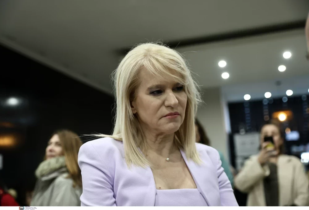 Η Τζάκρη τα βάζει με τον Τσίπρα: Έχει κλείσει ο κύκλος του, ήταν άτολμος και συνετρίβη