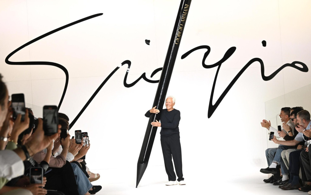 Το… τελευταίο ντεφιλέ του Τζόρτζιο Αρμάνι