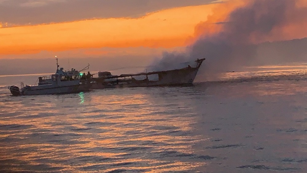 Μαυρίκιος: Κόπηκε στα δύο το φορτηγό πλοίο &#8211; Στη θάλασσα 1.000 τόνοι καυσίμων
