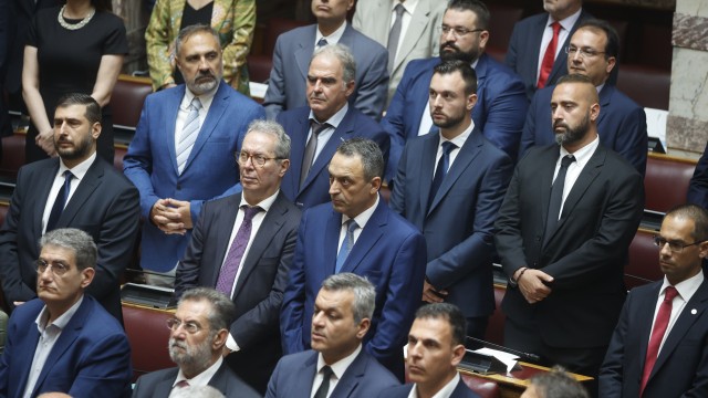 Αναστολή χρηματοδότησης «Σπαρτιατών»: έως 10 Ιανουαρίου η έκθεση της Επιτροπής Δεοντολογίας