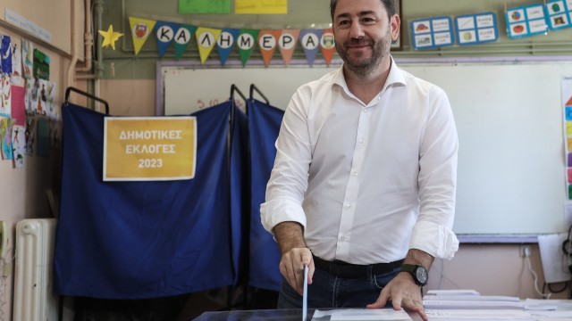 Νίκος Ανδρουλάκης: το εκλογικό του δικαίωμα άσκησε στο Ηράκλειο Κρήτης