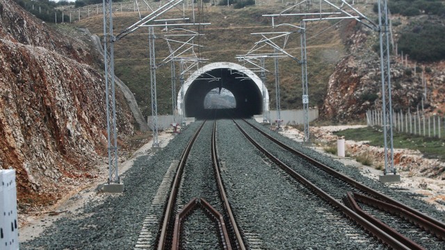 Επανέρχονται τα σιδηροδρομικά δρομολόγια στο τμήμα μεταξύ Θεσσαλονίκης - Σερρών