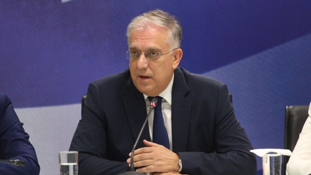 Τάκης Θεοδωρικάκος: Η βελτίωση του διαθέσιμου εισοδήματος των πολιτών συνεχής στόχος για την κυβέρνηση