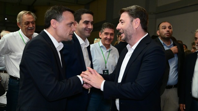 Αιχμές Χάρη Δούκα σε Νίκο Ανδρουλάκη για την ακύρωση του ντιμπέιτ: Δεν τιμά τις δημόσιες δεσμεύσεις του