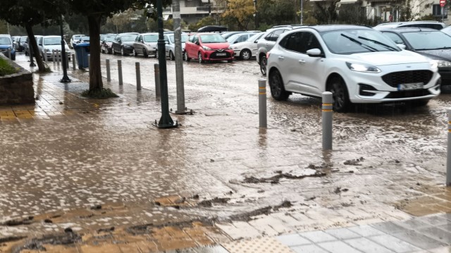 ΕΜΥ: νέο έκτακτο δελτίο καιρού για την κακοκαιρία Ines - Ισχυρές καταιγίδες και θυελλώδεις άνεμοι