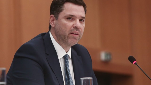 Κοντογεώργης: Η κυβέρνηση δεν έχει μέτωπο με τους συγγενείς των θυμάτων στα Τέμπη