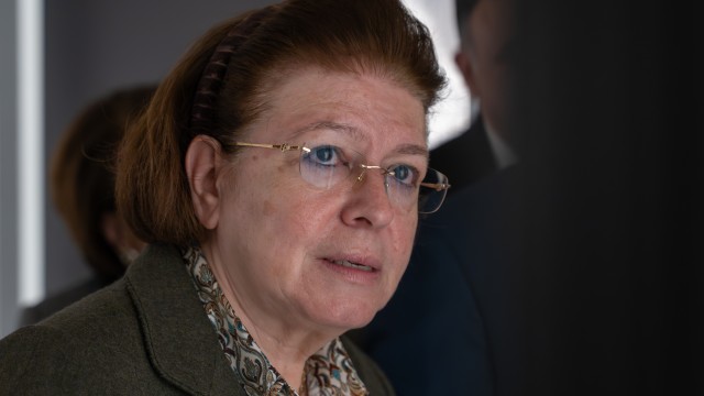 Έρευνα για ψεύτικο λογαριασμό της Λίνας Μενδώνη στα social media