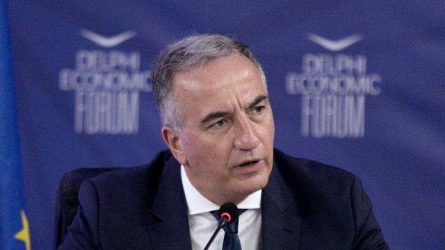 Καλαφάτης για επιθέσεις σε γραφεία βουλευτών της ΝΔ: Οι θρασύδειλοι κουκουλοφόροι δεν τρομοκρατούν κανέναν