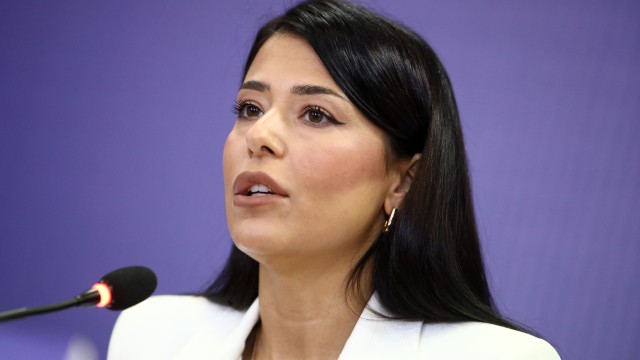 Λατινοπούλου: σφοδρή επίθεση σε ΣΥΡΙΖΑ και ΕΛ.ΛΥ. για τα Τέμπη - «Πολιτικοί απατεώνες, ντροπή σας» (video)