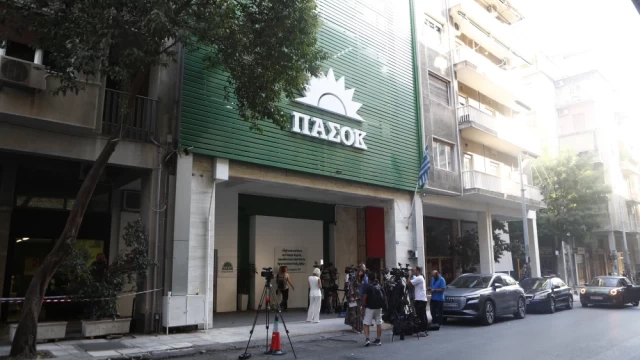 Πληθαίνουν οι αντιδράσεις για τη στρατηγική Ανδρουλάκη: Τώρα τον αμφισβητεί και η Βάσια Αναστασίου
