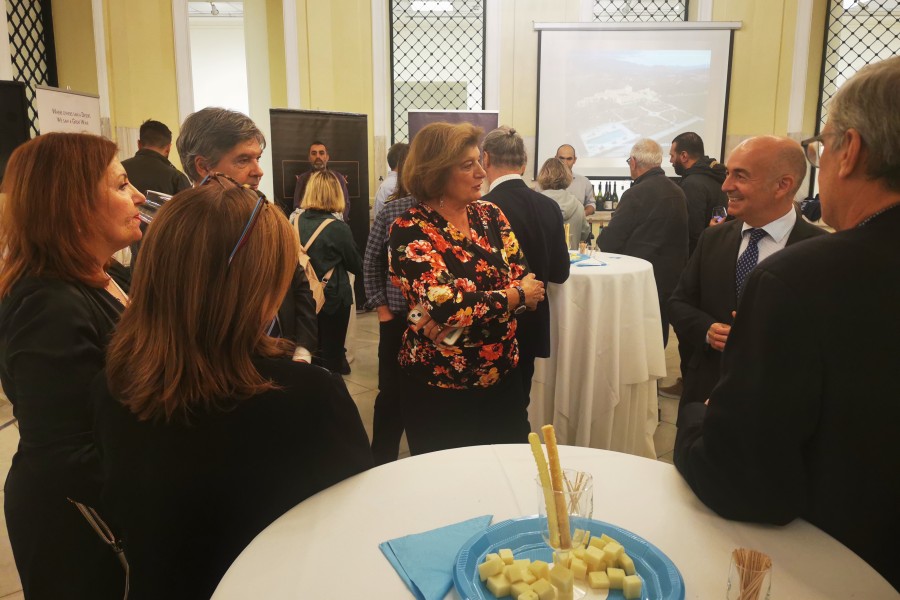 Πρεσβεία Αργεντινής: γευσιγνωσία Κρασιού στη Δημοτική Πινακοθήκη Πειραιά