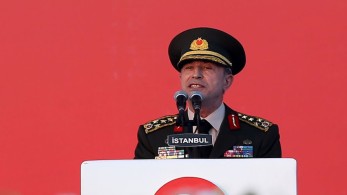 Λιβύη: Προκλητικός ο Ακάρ απειλεί τον Χαφτάρ – «Αν επιτεθείτε, δεν θα έχετε πού να κρυφτείτε»