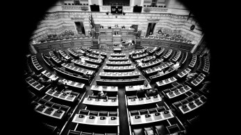 Μάνος Βουλαρίνος: Όρκος στο… μούσι του Λένιν και τα πούρα του Κάστρο Μάνος Βουλαρίνος: Όρκος στο… μούσι του Λένιν και τα πούρα του Κάστρο