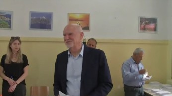 Συμπόρευση ΠΑΣΟΚ - ΣΥΡΙΖΑ προτείνει ο Παπανδρέου Συμπόρευση ΠΑΣΟΚ - ΣΥΡΙΖΑ προτείνει ο Παπανδρέου