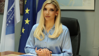 Χριστίνα Τσιλιγκίρη στο «Μανιφέστο» / Το σήμερα και το αύριο της Ελλάδας έχει όνομα: Κυριάκος Μητσοτάκης Χριστίνα Τσιλιγκίρη στο «Μανιφέστο» / Το σήμερα και το αύριο της Ελλάδας έχει όνομα: Κυριάκος Μητσοτάκης