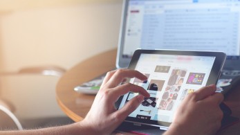 Η χυδαία τοξικότητα των τρολ που υποστήριζαν Κασσελάκη Η χυδαία τοξικότητα των τρολ που υποστήριζαν Κασσελάκη
