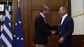 Κυριάκος Μητσοτάκης: «Λουκέτο» στους συνδέσμους ομάδων - Στην αστυνομία η ευθύνη επίβλεψης των οργανωμένων οπαδών Κυριάκος Μητσοτάκης: «Λουκέτο» στους συνδέσμους ομάδων - Στην αστυνομία η ευθύνη επίβλεψης των οργανωμένων οπαδών