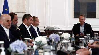Αυστηροποιείται το νομοθετικό πλαίσιο για την πάταξη της οπαδικής βίας στη χώρα - Τελευταία προειδοποίηση από την κυβέρνηση Αυστηροποιείται το νομοθετικό πλαίσιο για την πάταξη της οπαδικής βίας στη χώρα - Τελευταία προειδοποίηση από την κυβέρνηση