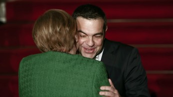 Αποκαλύψεις Μέρκελ για Τσίπρα: πώς ο μετρ της κωλοτούμπας εφάρμοσε το πιο βάρβαρο μνημόνιο