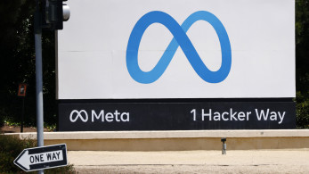 Η Meta πιέζει την Αυστραλία να χαλαρώσει την απαγόρευση των social media για εφήβους